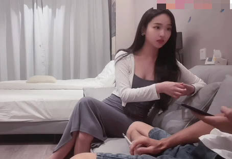 國產國語*大二清純乖乖女出來兼職賺點零用錢