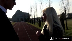 多P群交*變態美眉輪流